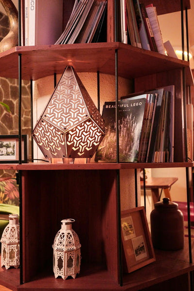 SINAR Arrow Table Lamp